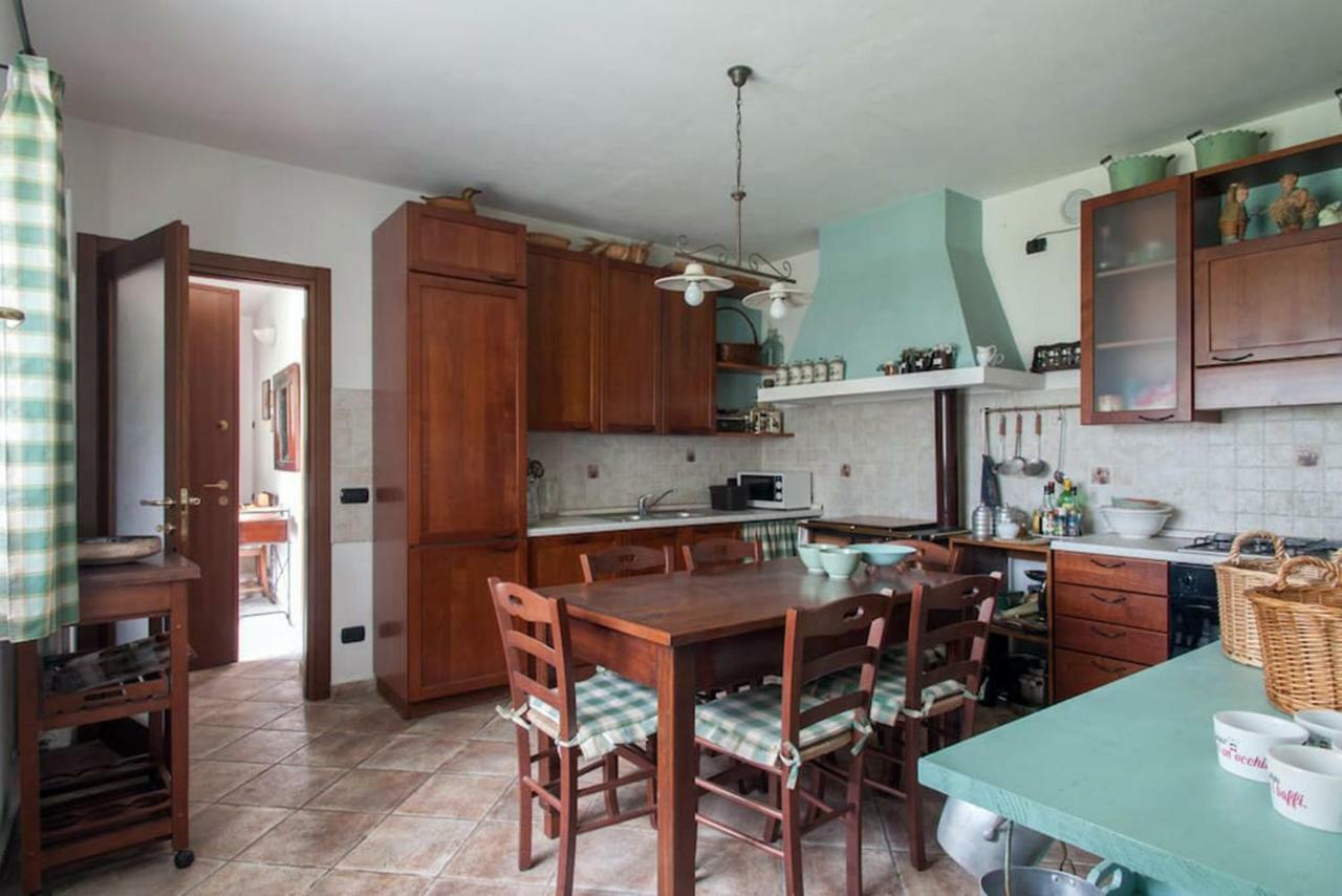 Casa Vacanze Il Noce Sovere Luaran gambar